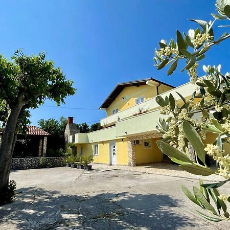 Top Apartments Šilo Εξωτερικό φωτογραφία