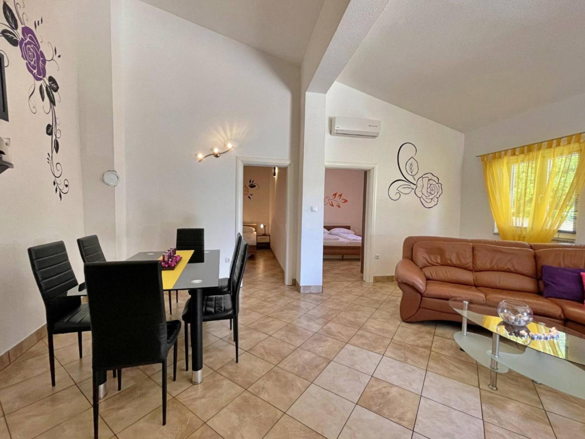 Top Apartments Šilo Εξωτερικό φωτογραφία